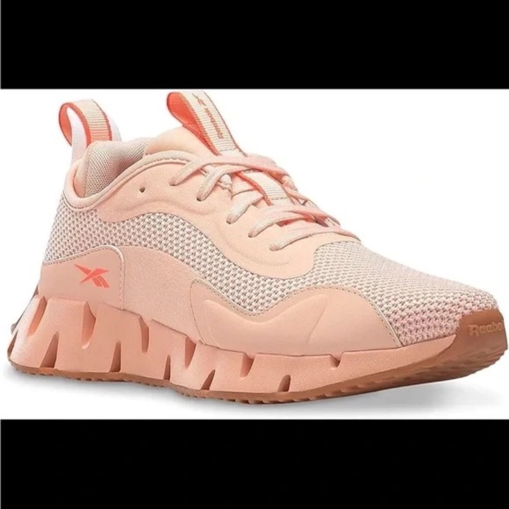 Reebok Women's Zig Dynamica - Peach Pink - US Size 8